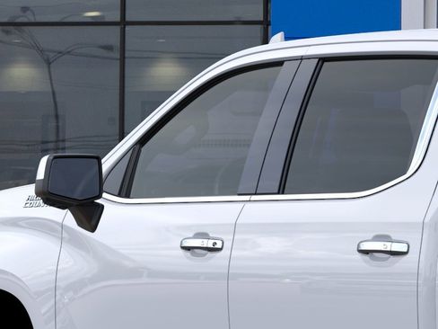 New 2026 Chevrolet Silverado 1500 High Country AWD/4WD image 12