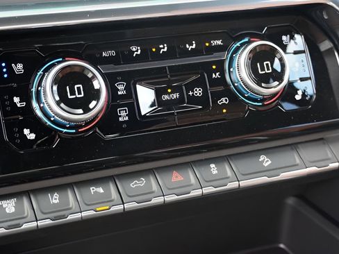 New 2026 GMC Sierra 3500 Denali Ultimate image 13