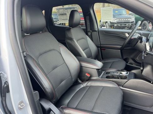 New 2026 Ford Escape ST-Line w/ Tech Pack #1 image 27
