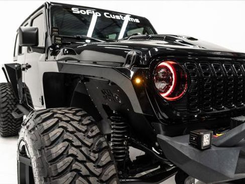 Used 2024 Jeep Wrangler Unlimited Sport image 44