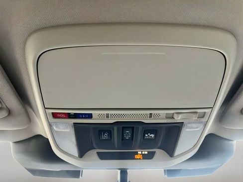 Used 2022 Subaru Forester Premium image 27