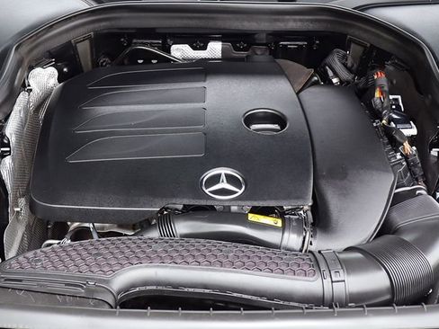 Used 2021 Mercedes-Benz GLC 300 image 57