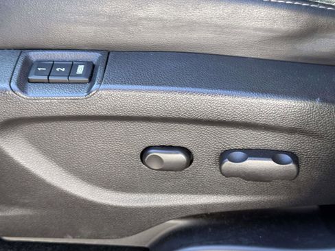 Used 2016 Buick Encore Leather w/ Experience Buick Package image 18