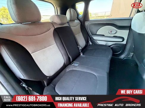Used 2017 Kia Soul FWD image 38
