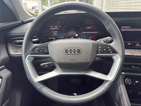 Used 2025 Audi Q5 Premium w/ Convenience Package AWD/4WD image 20