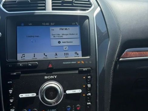 Used 2019 Ford Explorer Platinum AWD/4WD image 8