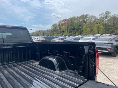 Used 2026 GMC Sierra 1500 Elevation AWD/4WD image 13