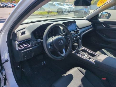 Used 2021 Honda Accord LX image 13