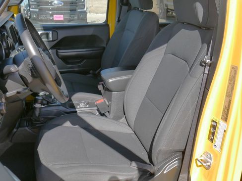 Used 2021 Jeep Wrangler Unlimited Sport image 25