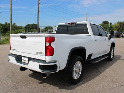 Used 2022 Chevrolet Silverado 2500 High Country w/ Safety Package II AWD/4WD image 18
