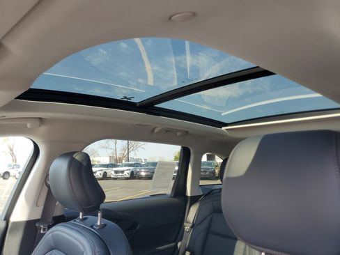 New 2026 Lincoln Nautilus Reserve w/ Jet Appearance Package image 10