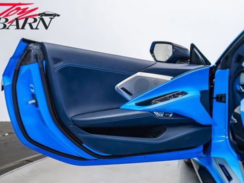 Used 2020 Chevrolet Corvette Stingray Premium Cpe w/ 3LT Preferred Equipment Group RWD image 27
