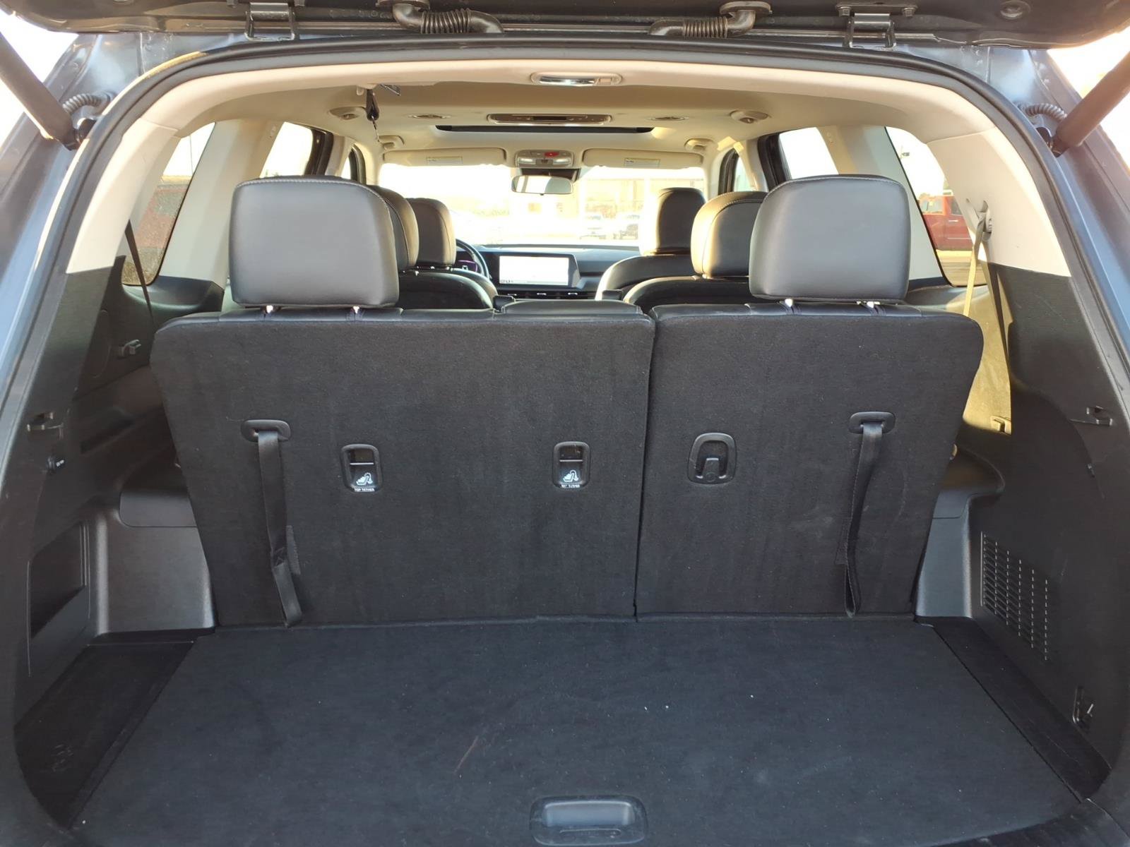 Used 2025 Kia Telluride S FWD image 6
