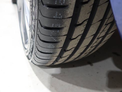 Used 2018 Mercedes-Benz C 300 Sedan w/ Premium Package image 37