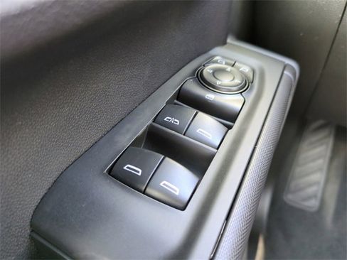 New 2026 Chevrolet Silverado 1500 Custom image 24