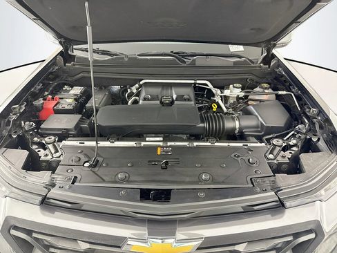 Used 2024 Chevrolet Colorado LT w/ LT Convenience Package II AWD/4WD image 29