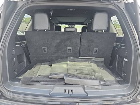 Used 2023 Ford Expedition Limited AWD/4WD image 15