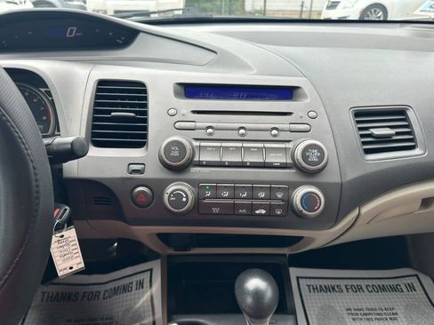 Used 2010 Honda Civic LX image 18