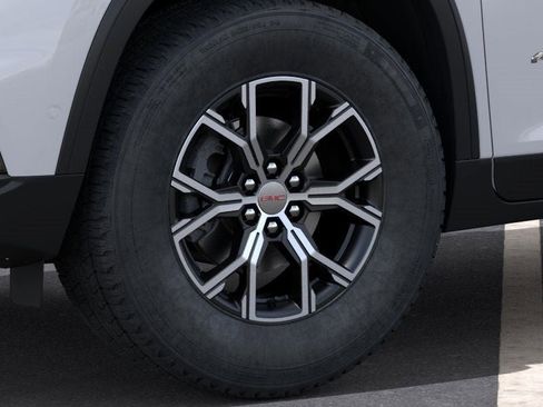 New 2025 GMC Acadia AT4 w/ Luxury Package image 9