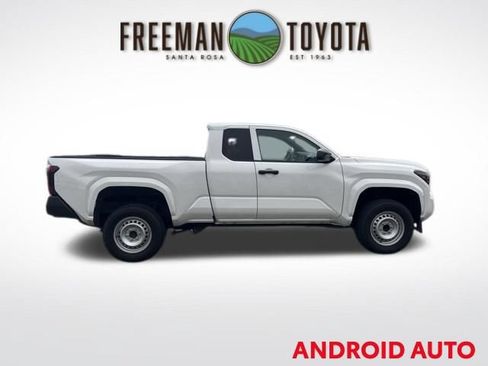 Used 2025 Toyota Tacoma SR RWD image 4