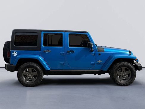 Used 2015 Jeep Wrangler Unlimited Freedom Edition image 2
