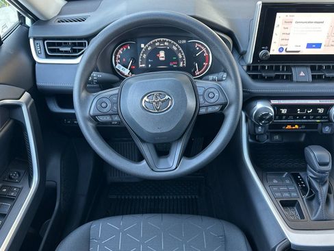 New 2025 Toyota RAV4 XLE image 17