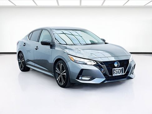 Used 2021 Nissan Sentra SR image 3