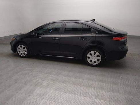 Used 2025 Toyota Corolla LE FWD image 3
