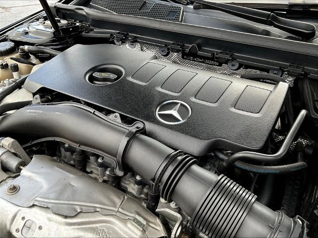 Used 2023 Mercedes-Benz CLA 250 image 32
