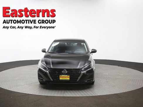 Used 2024 Nissan Altima 2.5 SV image 53