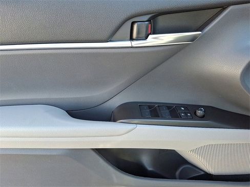 Certified 2023 Toyota Camry LE image 13