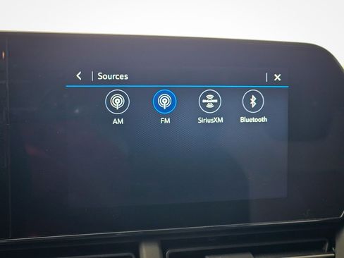 Certified 2024 Chevrolet Trax RS w/ Driver Confidence Package image 20