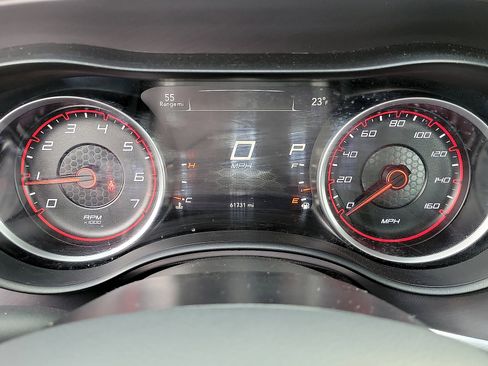 Used 2022 Dodge Charger R/T RWD image 5