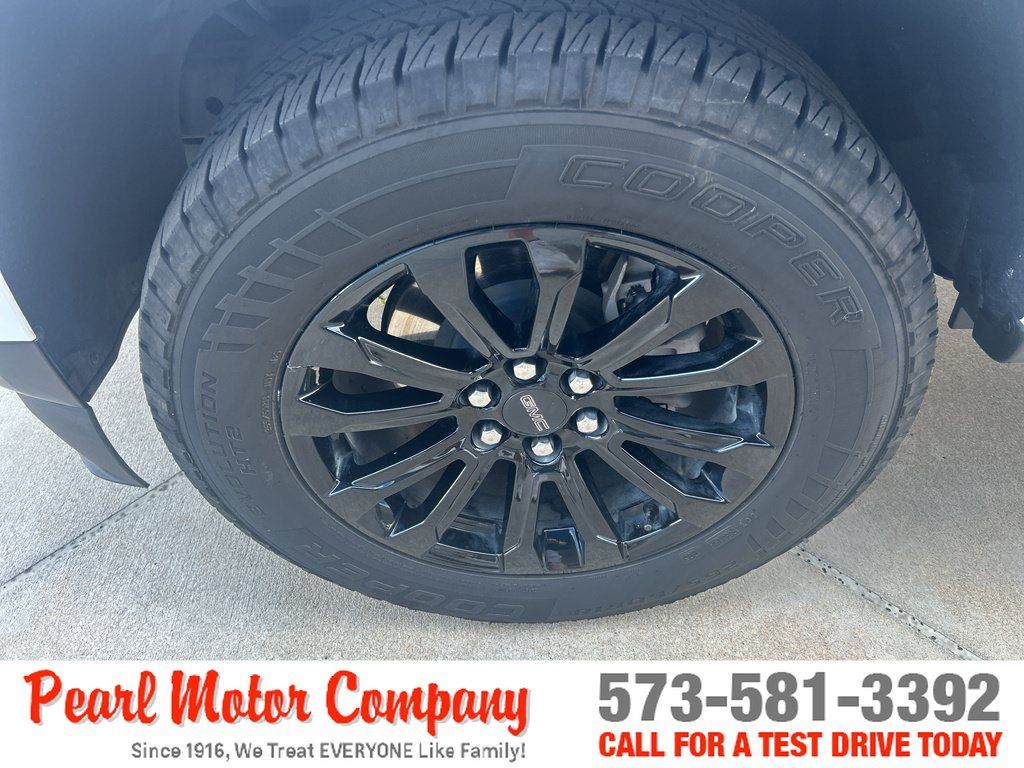 Certified 2022 GMC Canyon Elevation w/ Elevation Premium Package AWD/4WD image 8