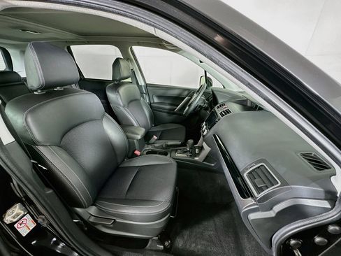 Used 2018 Subaru Forester 2.5i Premium w/ Popular Package #3B AWD/4WD image 31