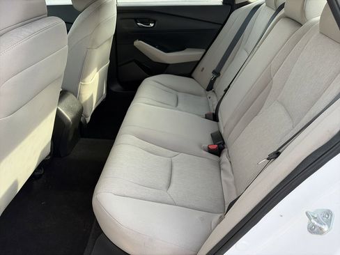 Used 2023 Honda Accord EX image 29
