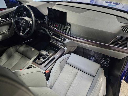 Used 2022 Audi Q5 e Prestige w/ Prestige Package AWD/4WD image 11