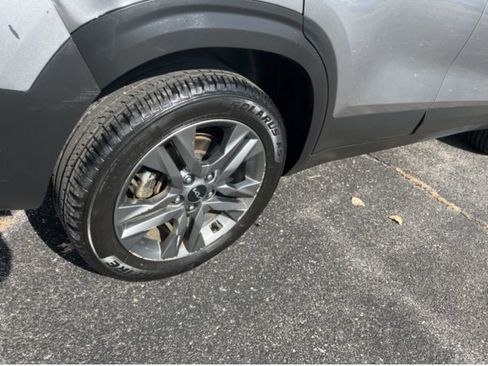 Used 2023 Kia Seltos LX image 21