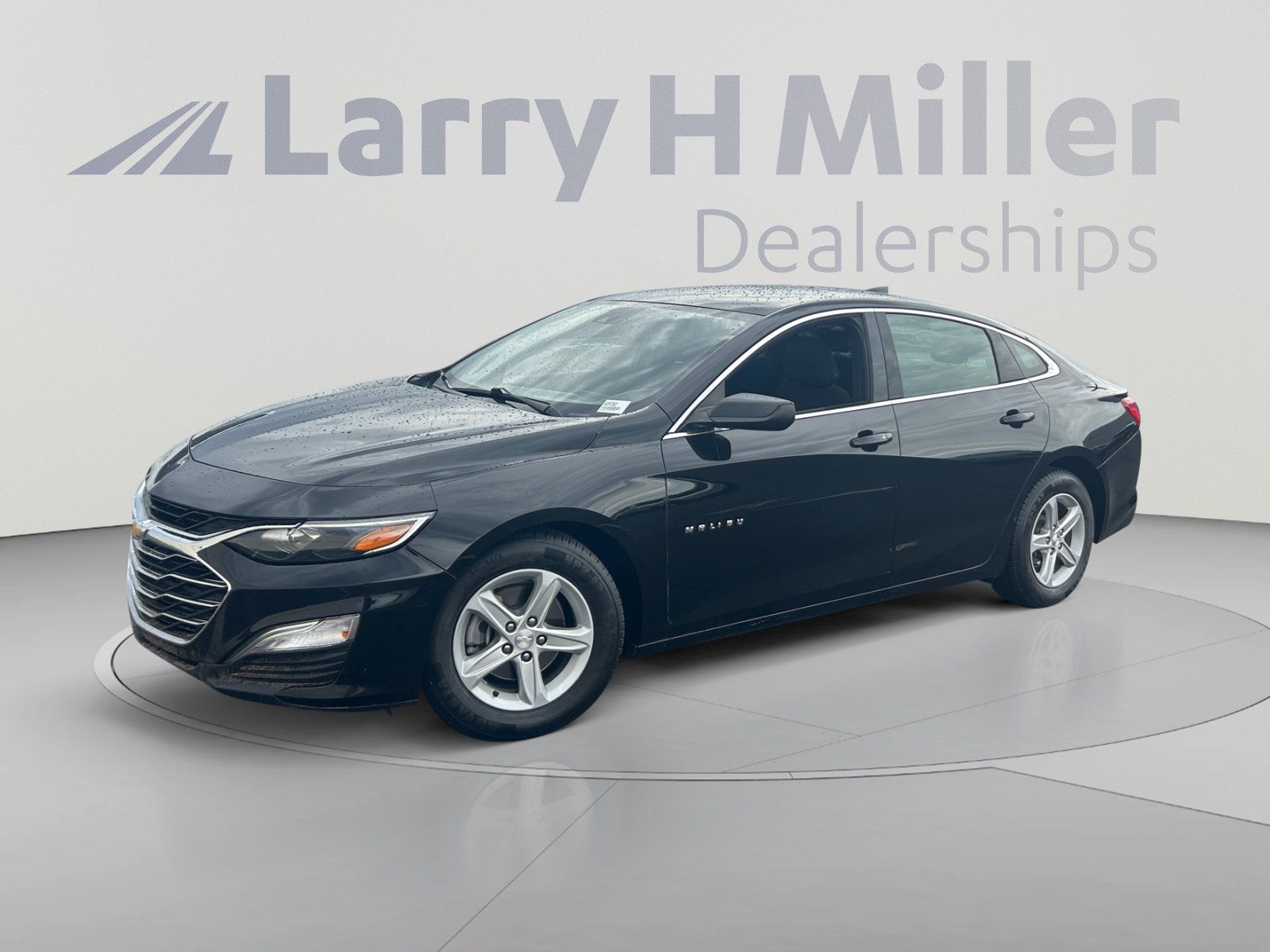 Used 2023 Chevrolet Malibu LS FWD image 1