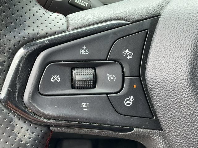 Used 2024 Chevrolet Trax RS w/ Driver Confidence Package FWD image 22