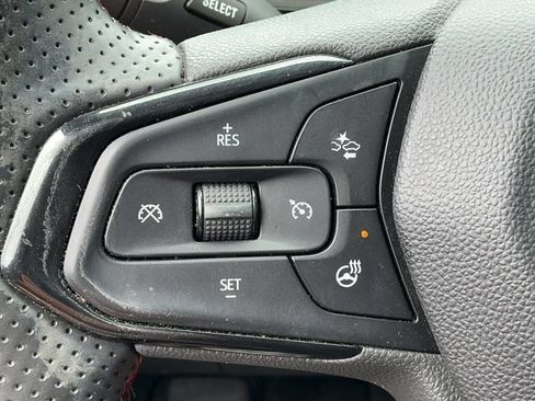 Used 2024 Chevrolet Trax RS w/ Driver Confidence Package FWD image 22