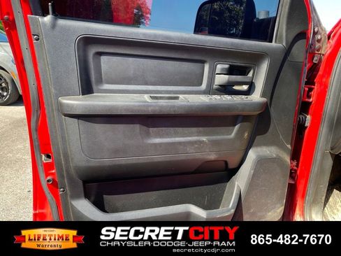 Used 2022 RAM 2500 Tradesman AWD/4WD image 13