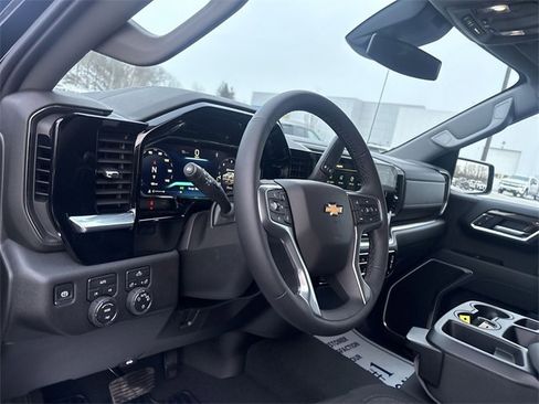 New 2026 Chevrolet Silverado 1500 LT image 10