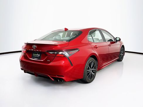 Used 2021 Toyota Camry SE FWD image 9