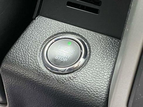 Used 2020 Ford F150 Lariat image 30