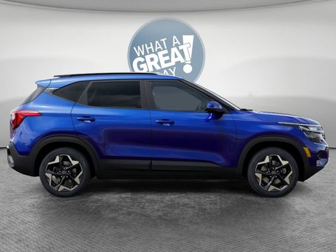 New 2026 Kia Seltos S image 7