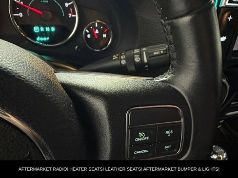 Used 2017 Jeep Wrangler Unlimited Rubicon AWD/4WD image 14