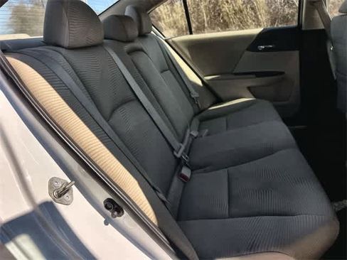 Used 2015 Honda Accord LX image 14