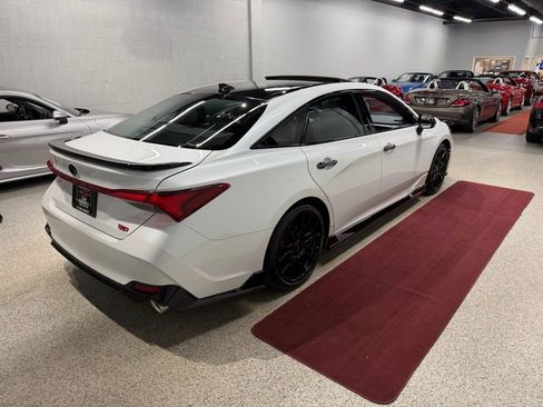 Used 2020 Toyota Avalon XSE FWD image 16
