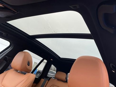 Used 2023 BMW X3 xDrive30i w/ Premium Package image 16